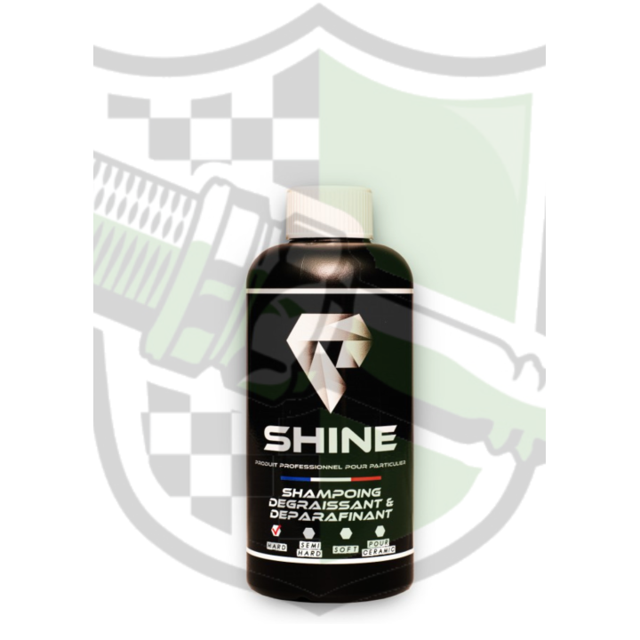 SHAMPOOING DEGRAISSANT ET DEPARAFINANT SHINE